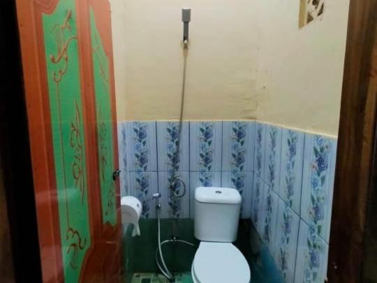 Andira Homestay Labuan Bajo Εξωτερικό φωτογραφία